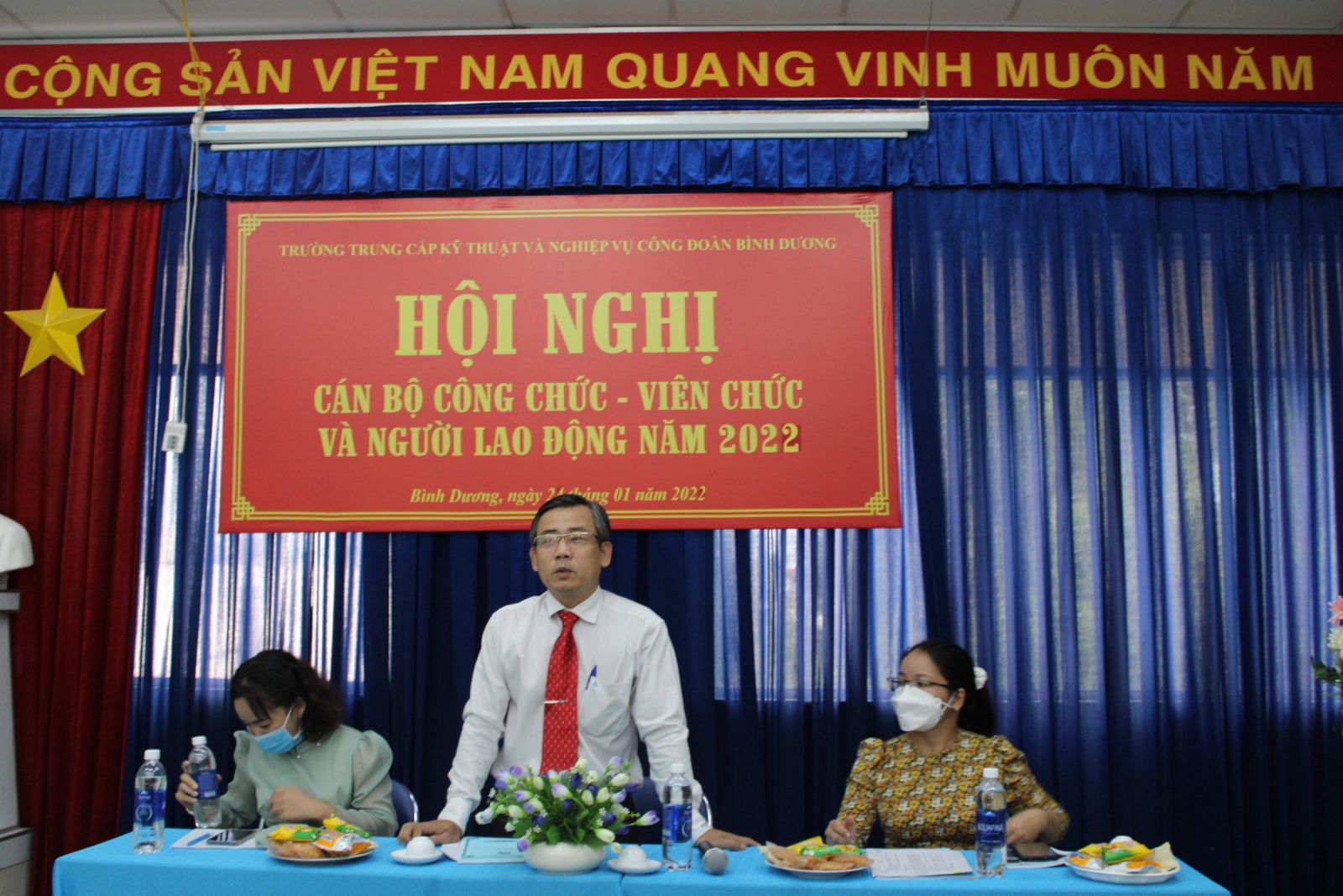 Đoàn Chủ tịch Hội nghị